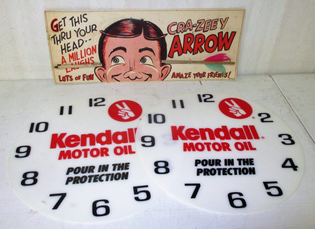 199: Kendall Clock Faces And Arrow Sign