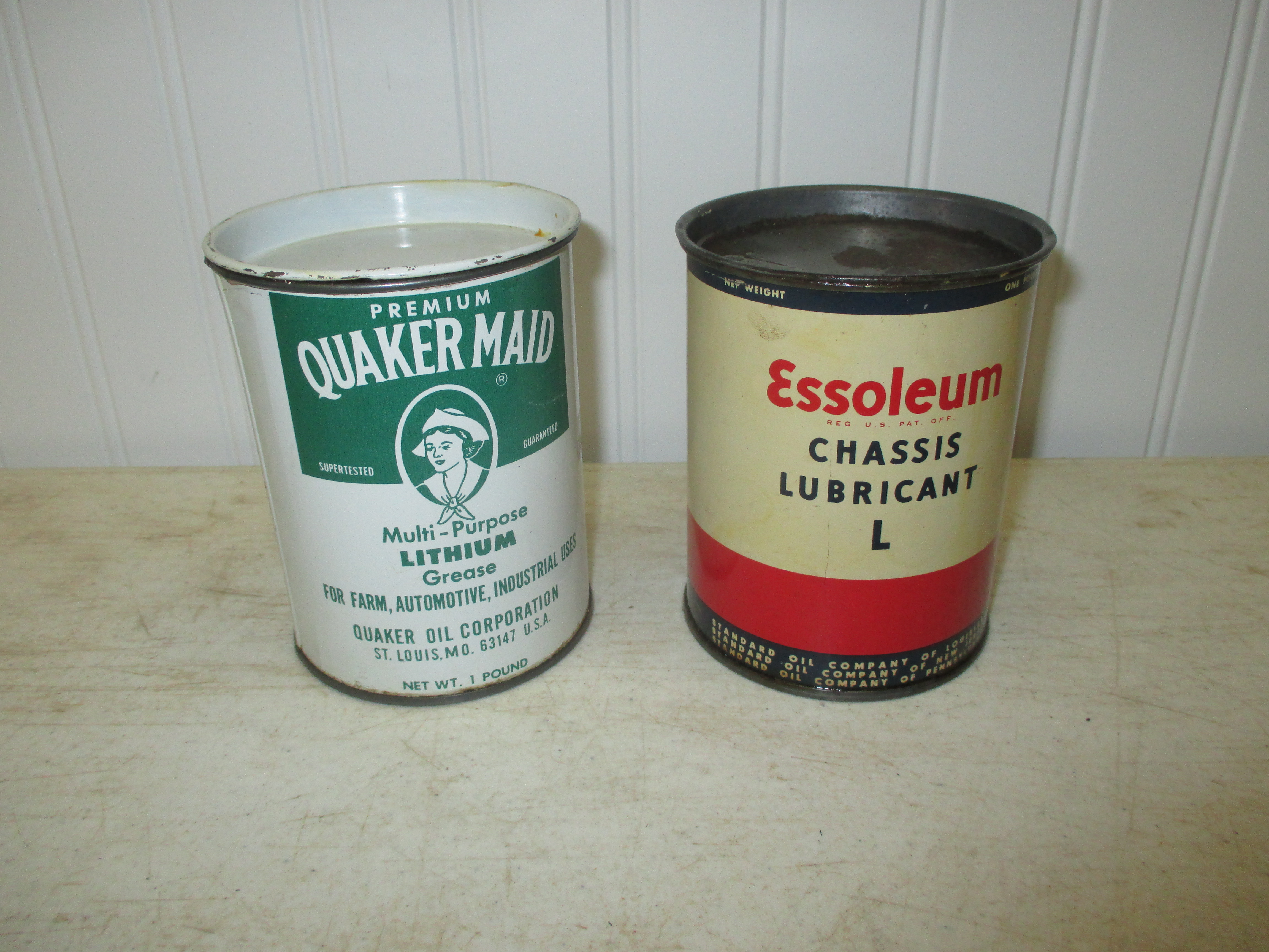 Quaker Maid And Essoleum Cans