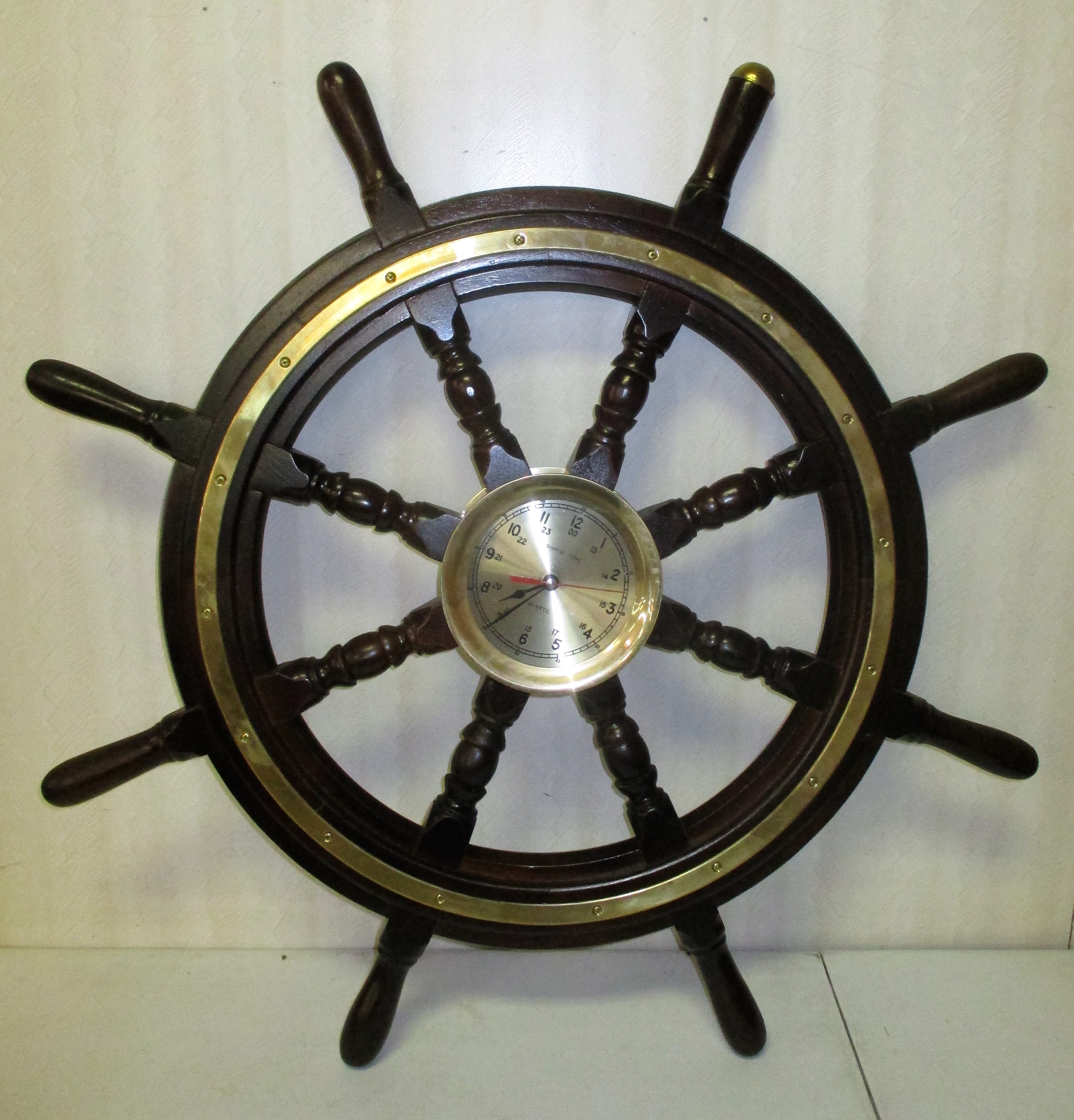16: Wheel Clock