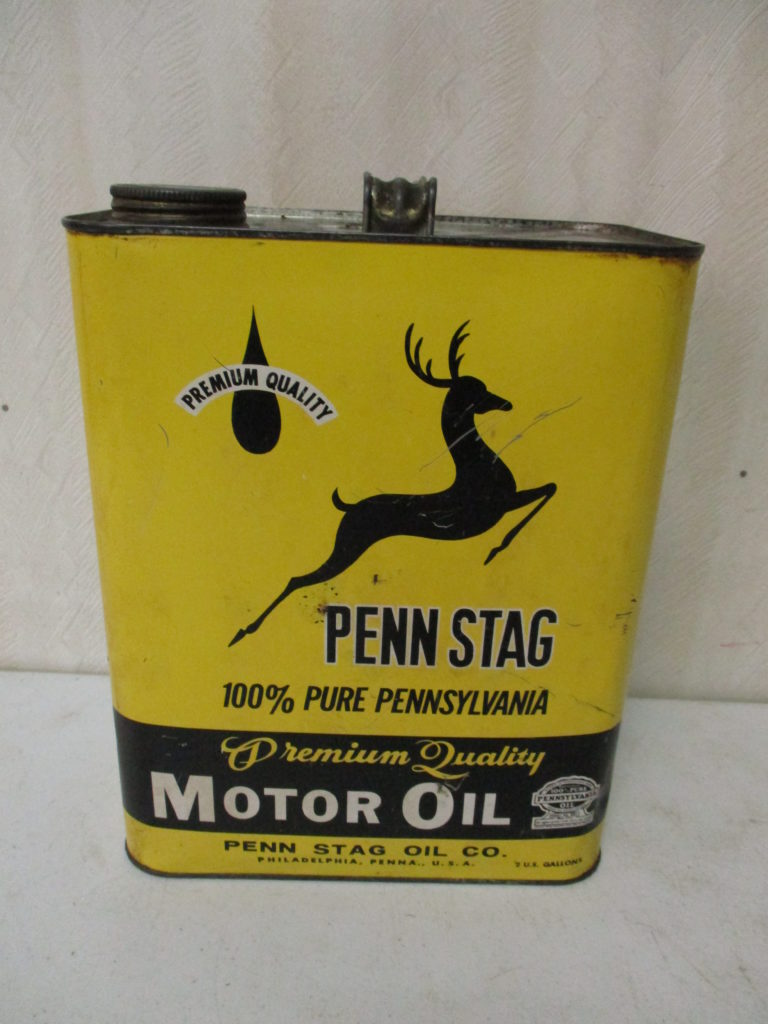 Lot 113: Penn Stag 2 Gal Oil Can