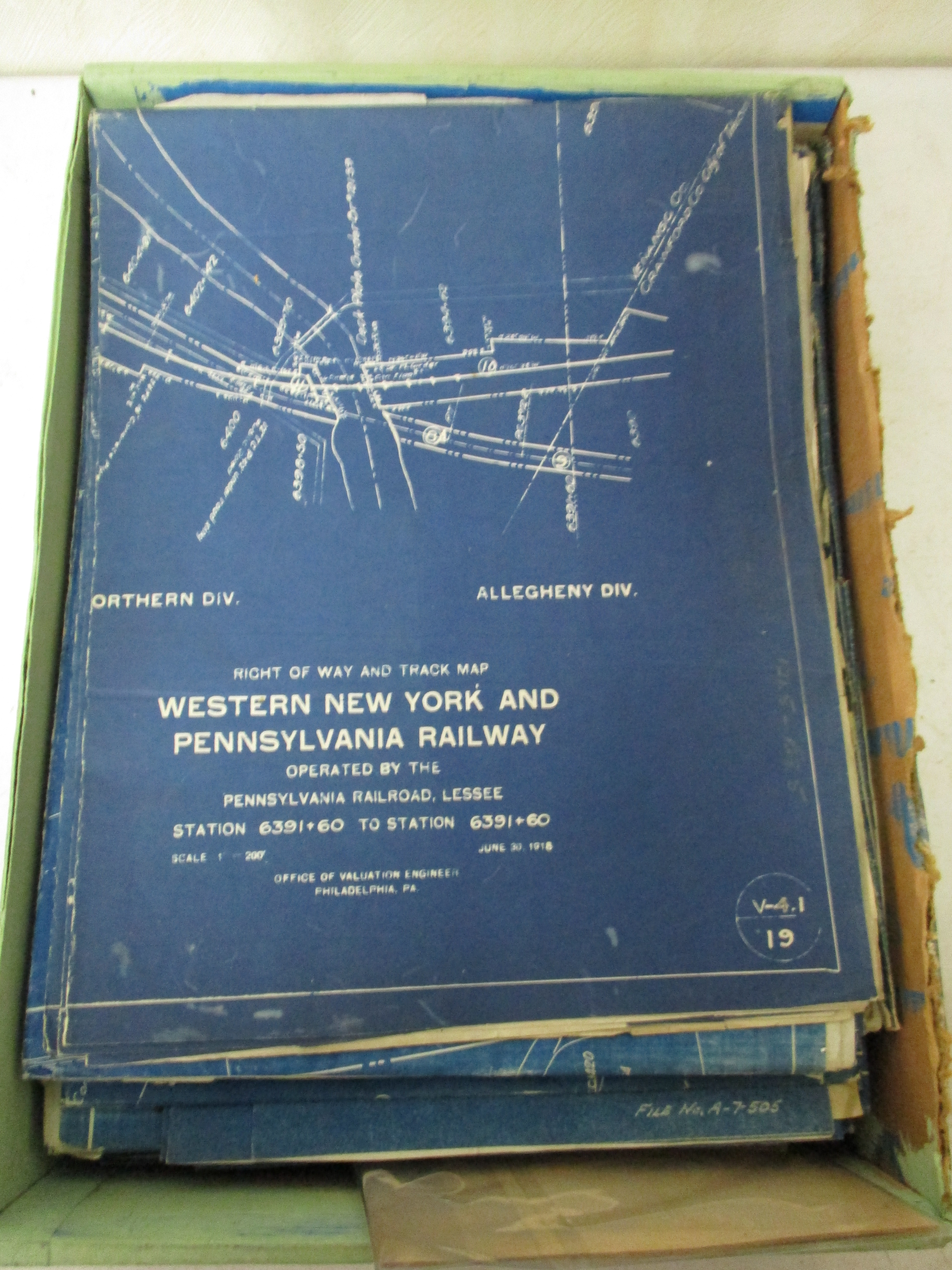 Lot 225: (31) Railroad Blueprints And Maps