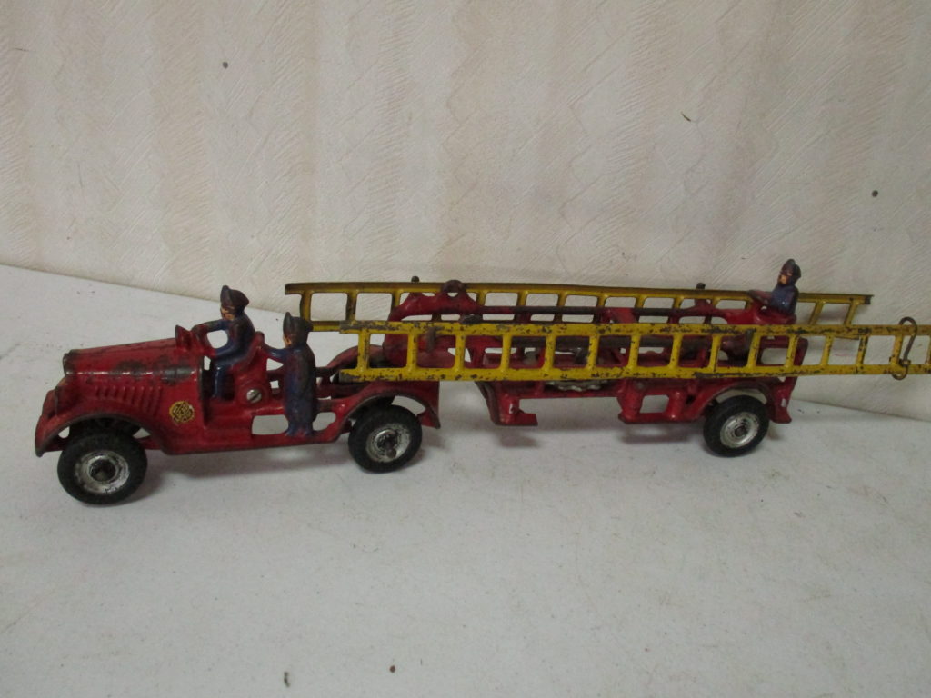 Lot 238: Arcade Cast Iron Ladder Truck