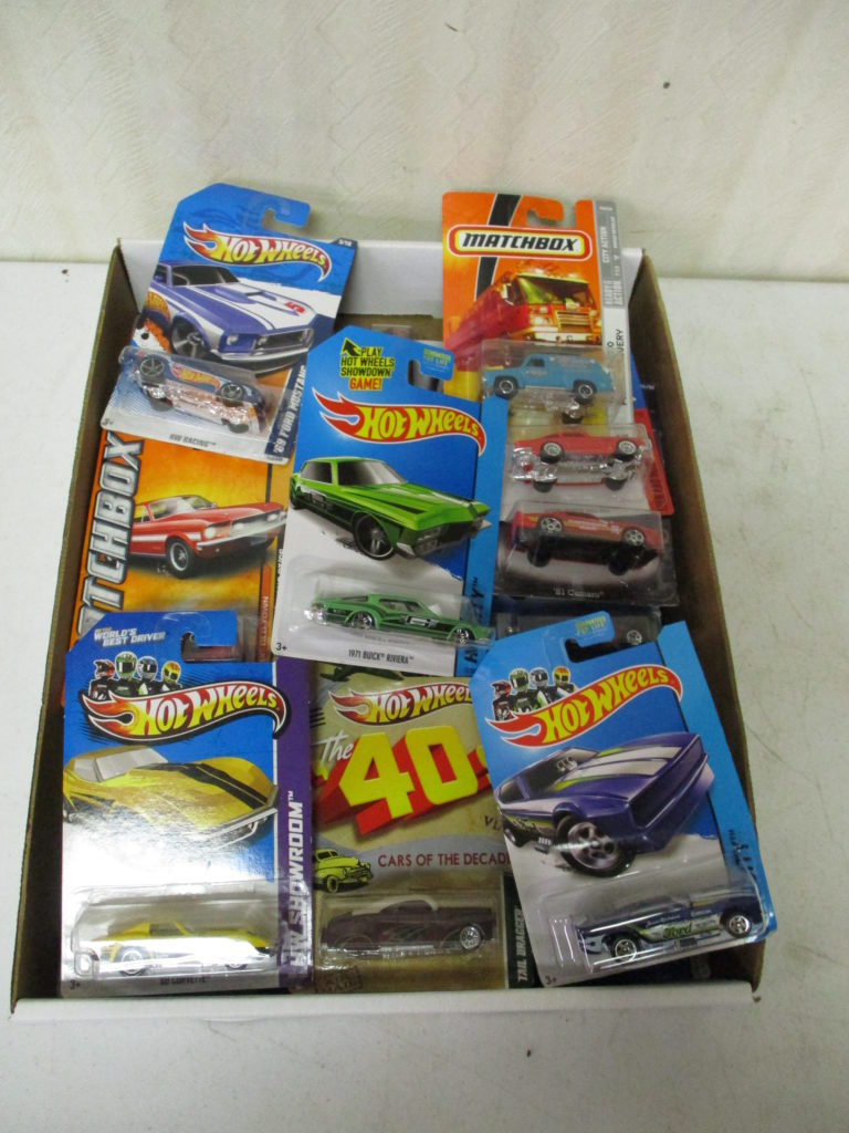 Lot 250: Hot Wheels On Card Lot