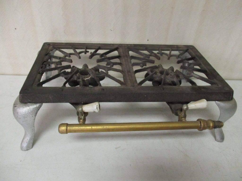 Lot 253: Double Burner Hot Plate