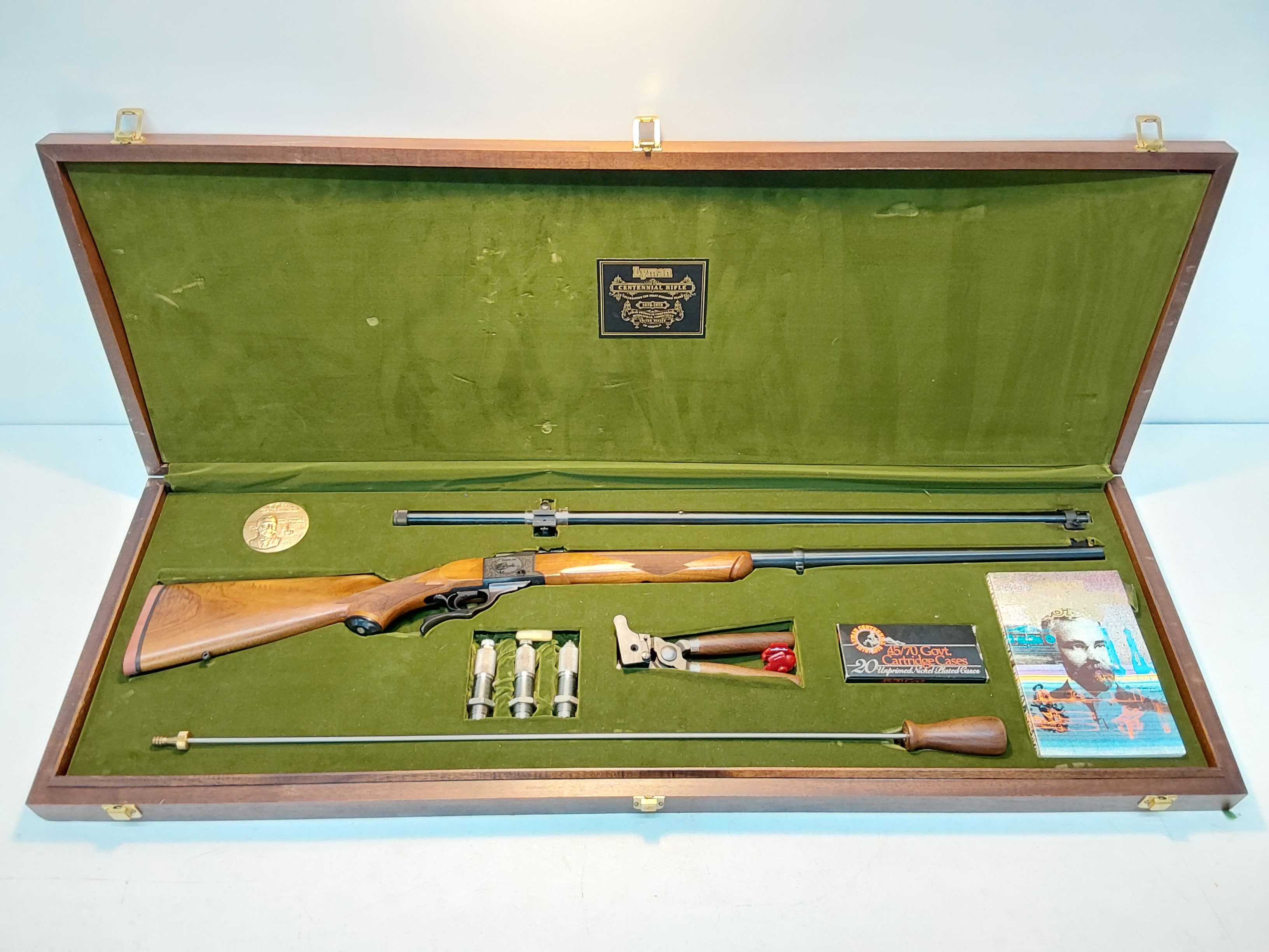 Trains, Tractors, Cards, Coins And Gun Auction